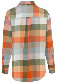 Chemise à manches longues avec boutons, présentant un motif à carreaux coloré composé de carrés orange, vert, bleu et beige. Dotée d'un pli dans le dos et de poignets boutonnés.