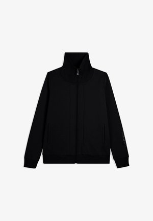 Veste noire zippée avec un col haut, des poches latérales, des poignets côtelés et une texture lisse. Présente un détail de logo subtil sur la manche.