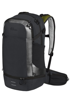 Sac à dos noir avec des accents gris texturés, doté d'un haut zippé, de poches latérales et de bretelles réglables. Matériaux durables utilisés.