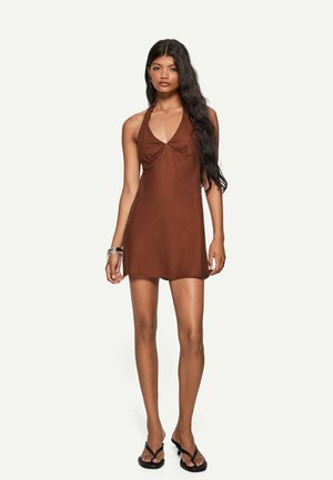 Bershka HALTER - Vestito casual - dark brown