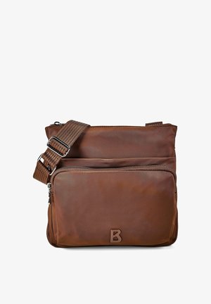 Borsa a tracolla in pelle marrone con tasca frontale con cerniera, tracolla regolabile in tessuto intrecciato e lettera B in rilievo sulla tasca frontale.