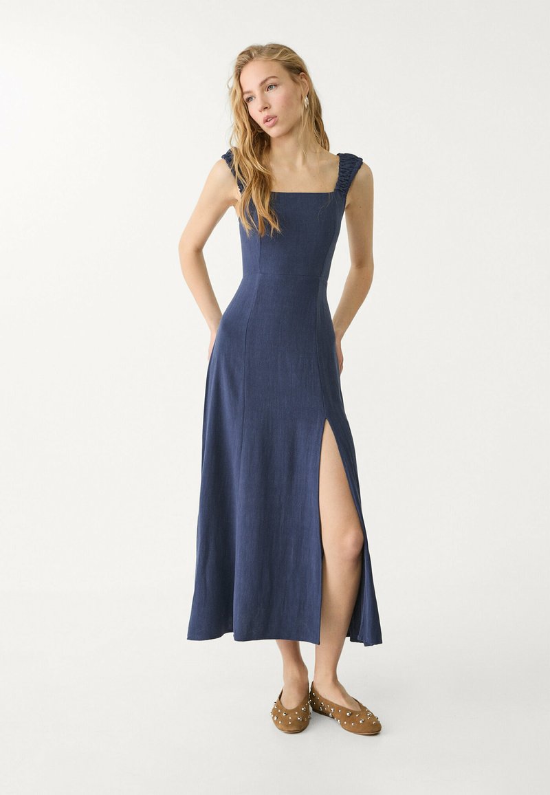 Stradivarius - FLOWING MIDI WITH CROSSED BACK  - Robe de jour - dark blue, Agrandir