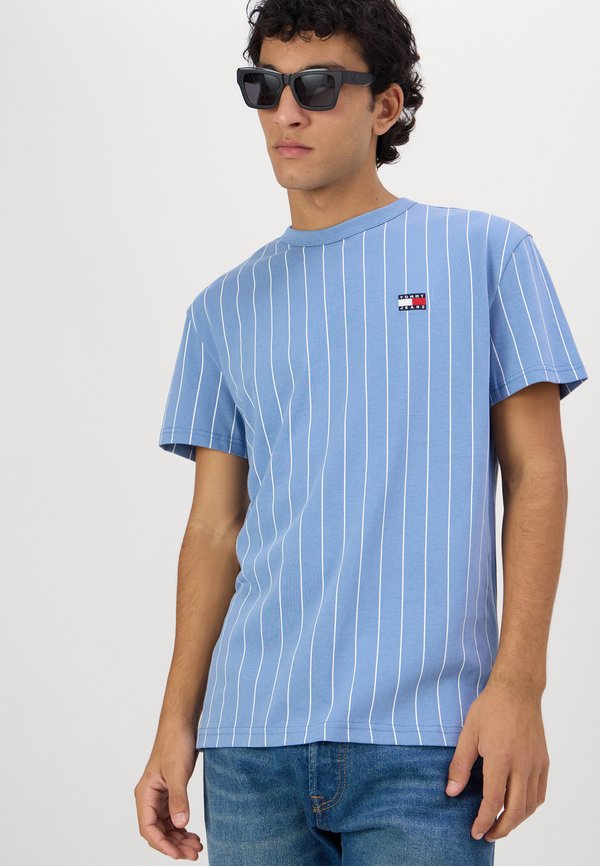 TJM BADGE TEE - Basic T-shirt4