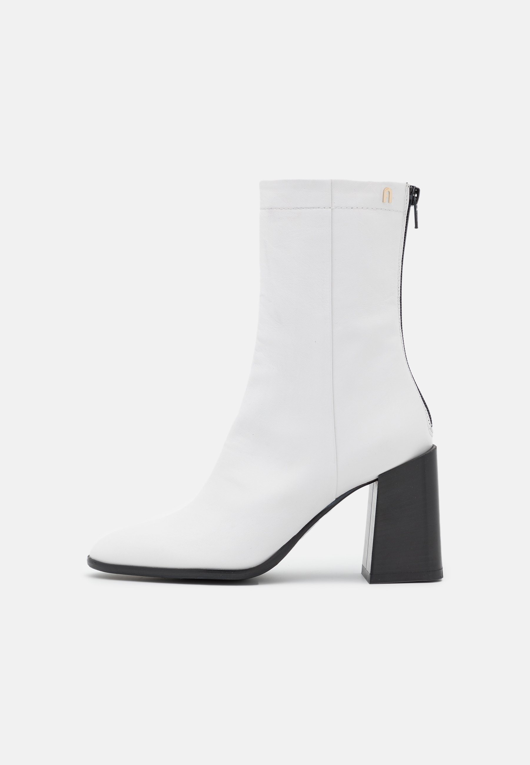 Botas blancos Furla de mujer | La colección online en Zalando