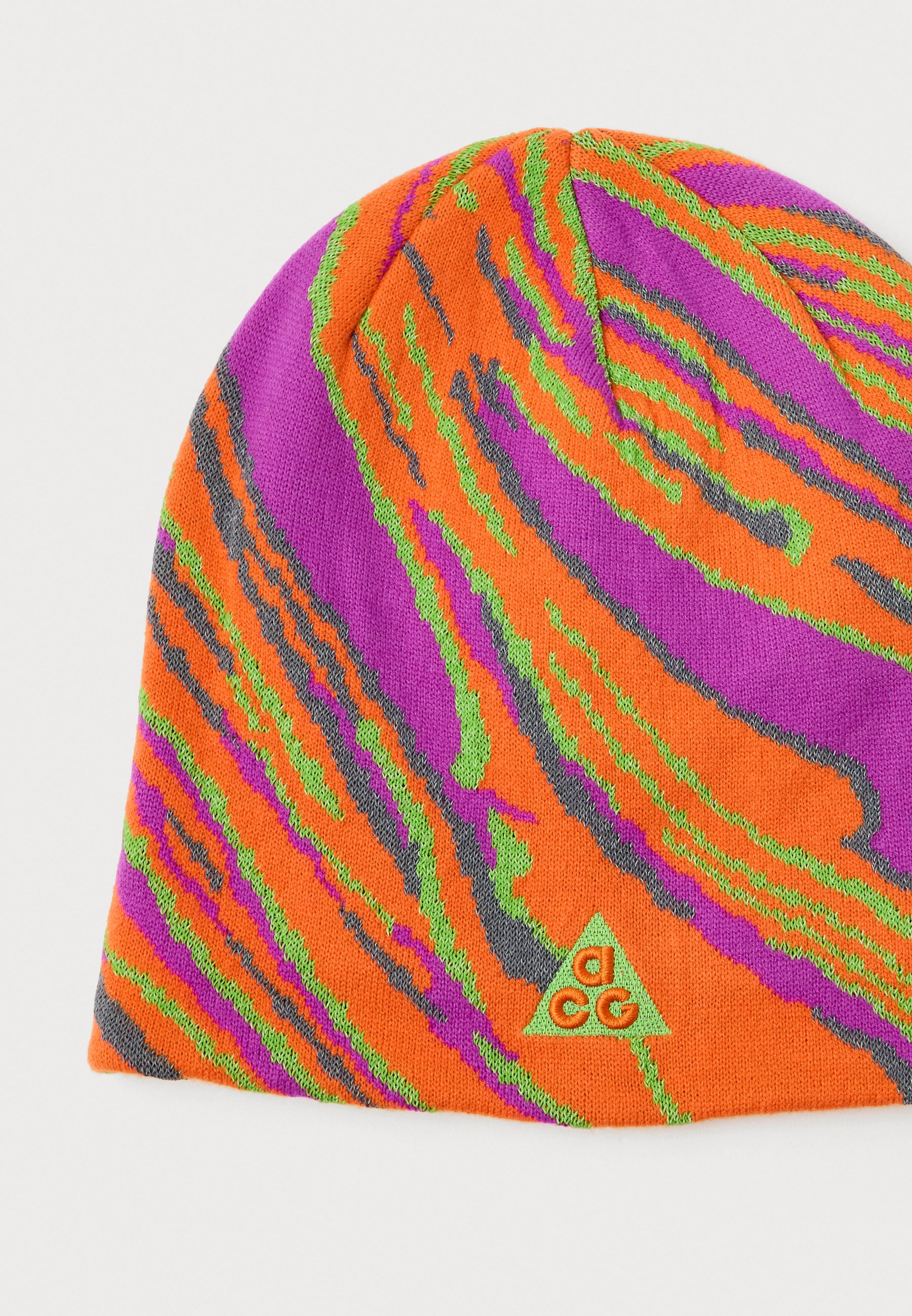 multicolor nike hat