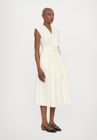 Marella OSSOLA - Rochie de zi - panna