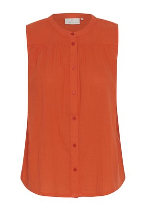 Rdeča brezrokavnik s krožnim ovratnikom in gumbnim zapenjanjem spredaj. Narejena iz lahkega, teksturiranega blaga z diskretnim nabiranjem na ramenih.