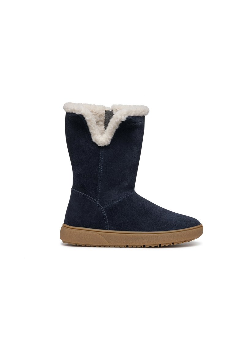 Navyblaue Wildleder-Winterstiefel mit hellbrauner Gummisohle und cremefarbener Fleece-Innenauskleidung, die am offenen Schaft sichtbar ist.