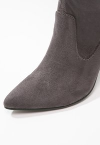 Tamaris Botas - grey