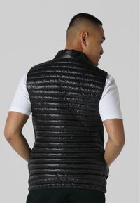 883 Police SHELTER GILETS - Liemenė - black