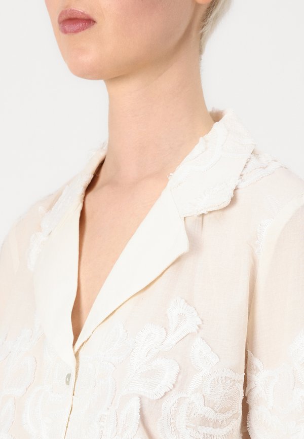 ZOE RESORT COLLAR SHIRT - Button-down blouse - birch4