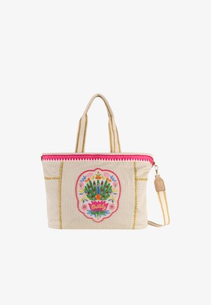 Beige gestreepte draagtas met twee handvatten en een schouderriem, met kleurrijk geborduurd bloemen- en pauwontwerp en de tekst "Oilily".