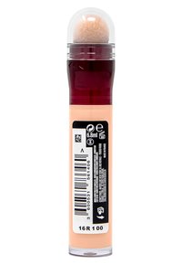 Tappo trasparente e rotondo sopra un contenitore cilindrico con base rosa e sezione centrale rosso scuro, dotato di un applicatore in spugna e codice a barre sul retro.