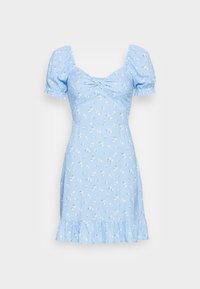 Blå blommig klänning med puffärmar, rynkad bystdetalj, knä-lång klippning och vågig nederkant. Har små vita och gröna blommönster.