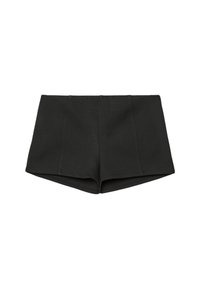 Shorts noirs en tissu texturé, dotés d'une taille haute et d'un design ajusté avec des coutures frontales. Pas de poches ni de fermetures visibles.