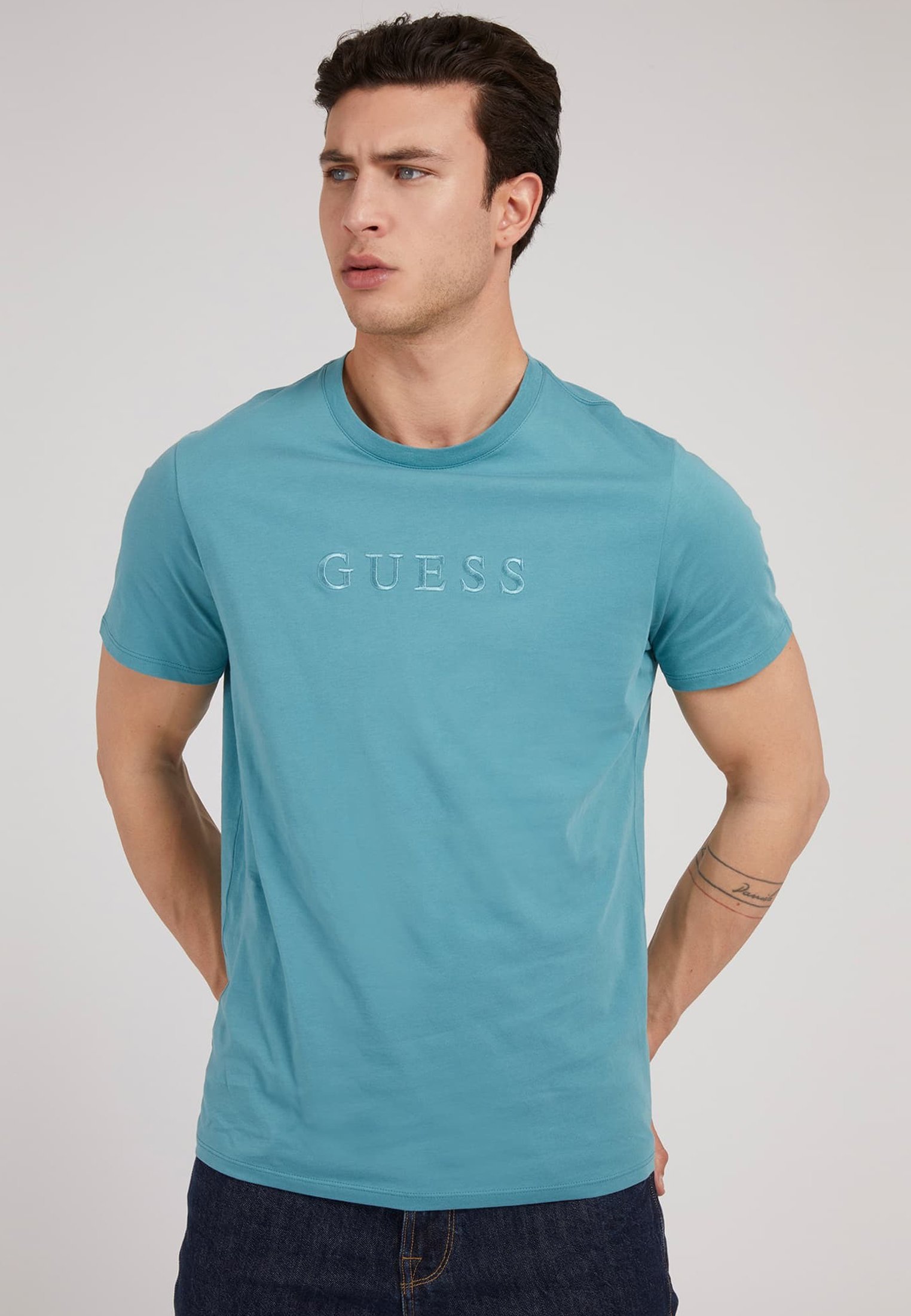 Guess T-Shirts \u0026 Polos für Herren | Top 