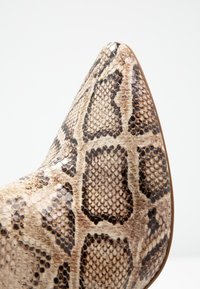Bruno Premi Botines bajos - brown