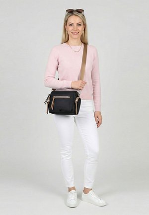 SURI FREY, DESTINEY - Skuldertasker - black
