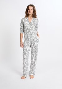 Niewybrane, light blue