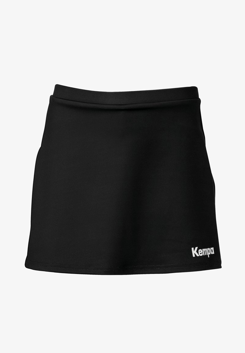 Falda deportiva negra hecha de tejido suave, con una cintura ajustada y un dobladillo recto, con un logotipo blanco de "Kempa" en la parte delantera.