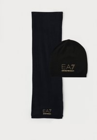 Selectat, black