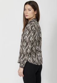 Koroshi LONG SLEEVE - Blúzka so zapínaním na gombíky - marrón