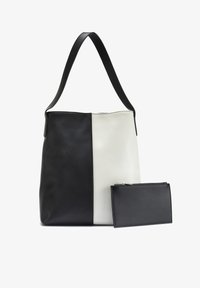 Unausgewählt, schwarz weiß