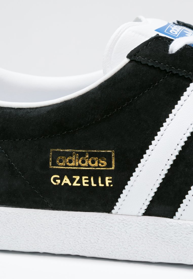adidas gazelle silver green womens adidas BB5476 Gazelle Mens Lifestyle Shoe