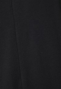 Vero Moda Curve VMPAXI LONIE - T-shirt básica - black