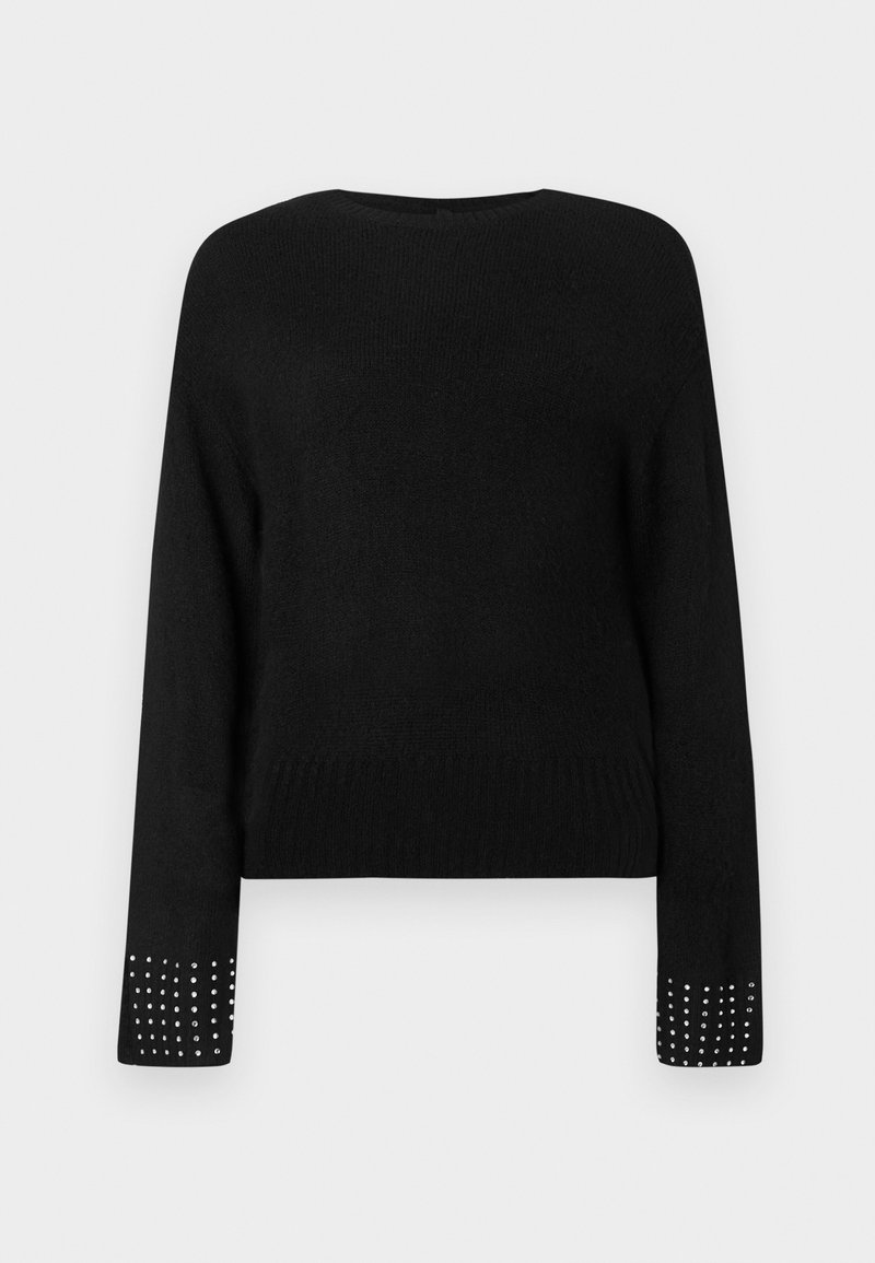 Maglione nero a maglia con maniche lunghe, caratterizzato da borchie argentate sui polsini e un orlo a coste. Collo tondo, texture morbida e vestibilità comoda.