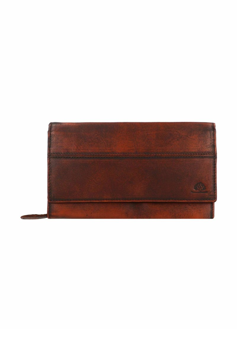 Portefeuille en cuir marron avec une texture lisse, doté d'un rabat avant, de coutures discrètes et d'un logo embossé dans le coin inférieur droit.