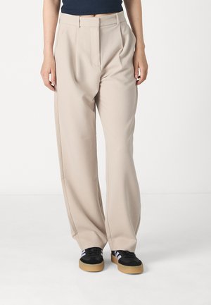 CLASSIC RELAXED STRAIGHT - Püksid - chateau grey