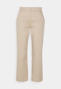 Beige rechte pantalons met een gladde textuur, een hoge tailleband en een vlakke voorkant. Heeft subtiele zakdetails en geen zichtbare sluitingen.