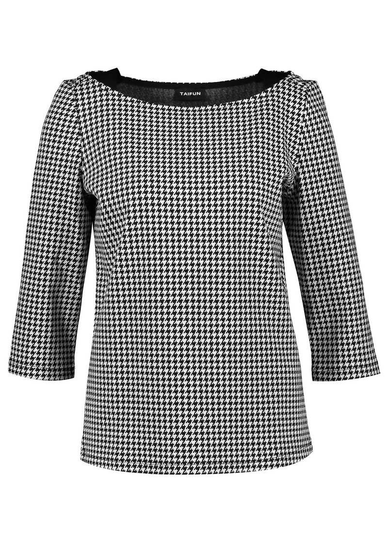 Zwart-wit houndstooth-patroon top met driekwartmouwen en een wijde halslijn, gemaakt van een textuurgebreide stof.