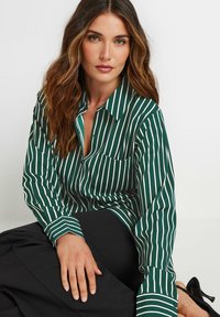 Long Tall Sally STRIPED - Camicia - green