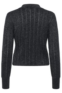 Fekete, hosszú ujjú, testhez simuló pulóver, függőleges bordázott textúrával és finom ezüst szálakkal átszőve az anyagban.