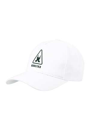Weißes Baseballcap mit gebogenem Schirm, verziert mit einem schwarzen dreieckigen Logo und dem Schriftzug "GAASTRA" auf der Vorderseite.