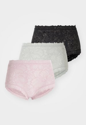 Kolm paari pitsiliste hipster-pükse: mustad, pehmed roosad ja heledat rohelised, featuring delikaatseid lillemustreid ja sakilisi servi.