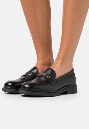 Marc O'Polo, Chaussons - black