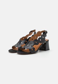 Chie Mihara LEIDE - Páskové sandály  - sucre black/jeep black