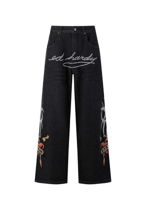 Pantalones vaqueros de pierna ancha en denim oscuro con bordados plateados de "ed hardy" y gráficos coloridos de estilo tatuaje en los lados. Diseño clásico de cinco bolsillos.