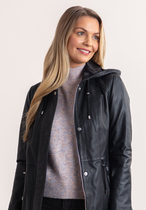 AMBLESIDE - Short coat3