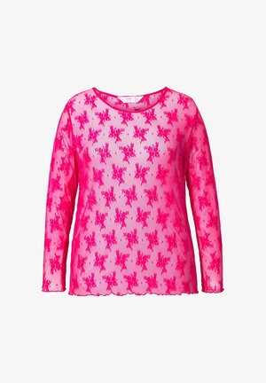 Top de manga larga hecho de una tela transparente rosa con un patrón floral y bordes scalloped en el escote y el dobladillo.