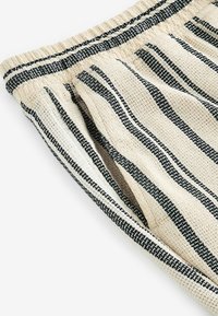 Next STRIPED TEXTURED DOCK REGULAR FIT - Short - ecru navy