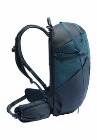 Rucksack mit einer Mischung aus dunkelblauen und schwarzen Materialien, ergonomischer Form, Mesh-Trägern und einer gepolsterten Außentasche mit Reißverschluss für die Aufbewahrung.