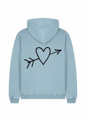  Lichtblauwe hoodie met een zwart hart en een pijl ontwerp op de achterkant. Gemaakt van zachte stof, met een relaxte pasvorm en een buidelzak. 
