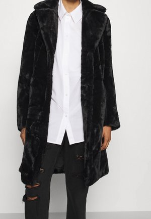 Kort kappa / rock - black