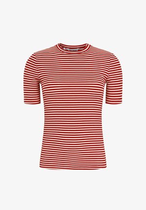 T-shirt à manches courtes rouge et blanc à rayures, avec un col rond, texture côtelée, sans graphiques ou motifs visibles en dehors des rayures.