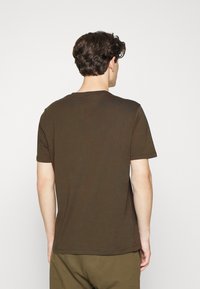 HUGO DULIVIO - T-shirt estampada - dark green