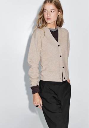 Strickjacke - light brown